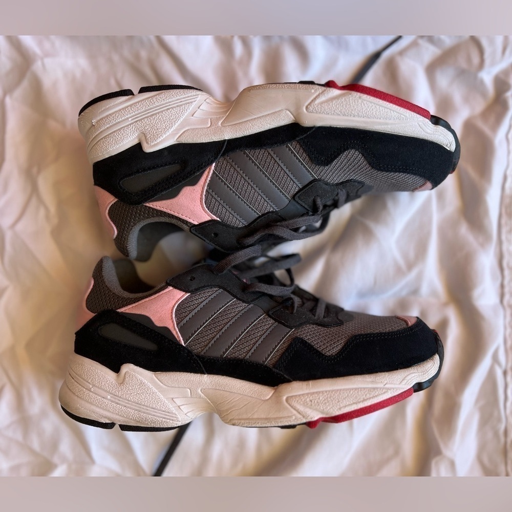 Adidas Yung 96 F35274 Gray Black Pink Running Shoes Sneakers Size M7/W8 - Picture 5 of 6